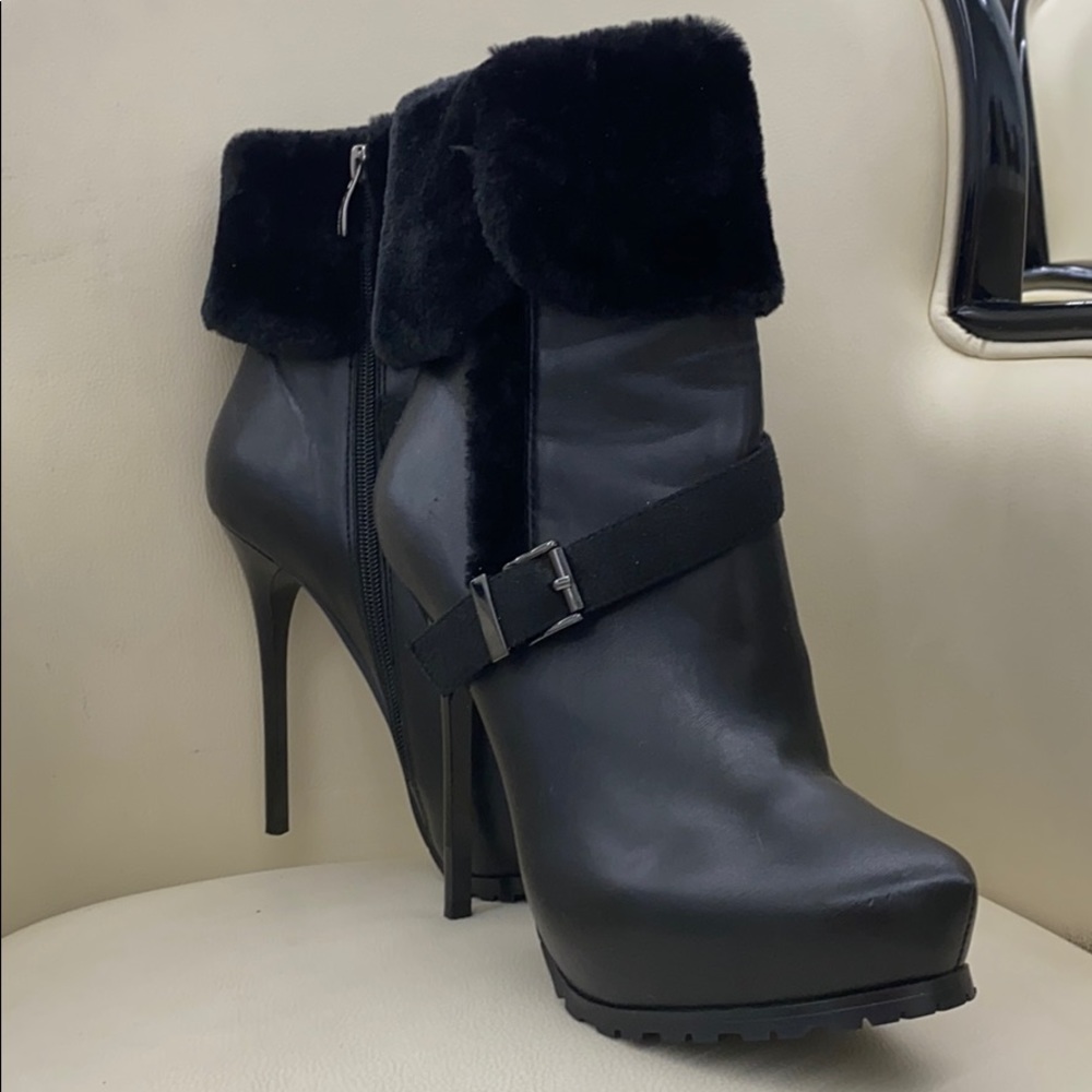 Faux fur boots by Nina